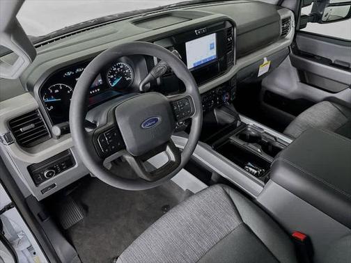 2025 Ford F-250 XLT