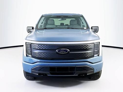 Azure Gray Metallic Tri-Coat 2023 Ford F-150 Lightning XLT
