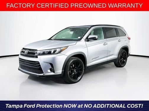 2019 Toyota Highlander SE