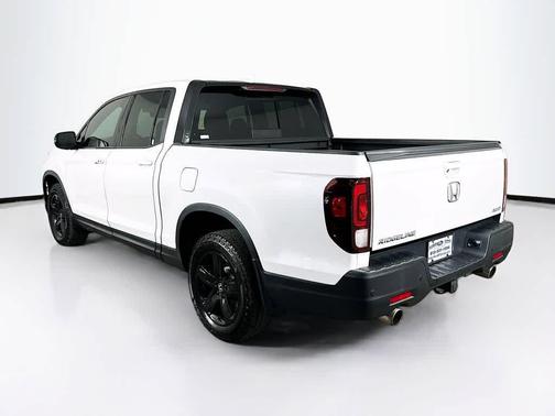 2022 Honda Ridgeline Black