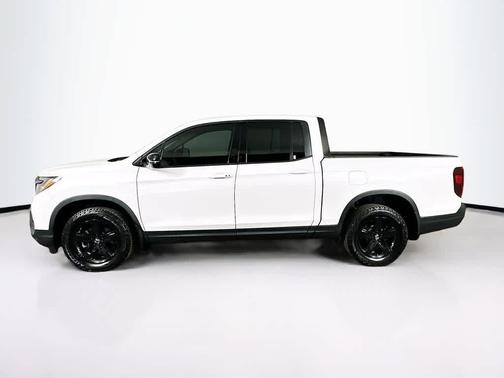 2022 Honda Ridgeline Black