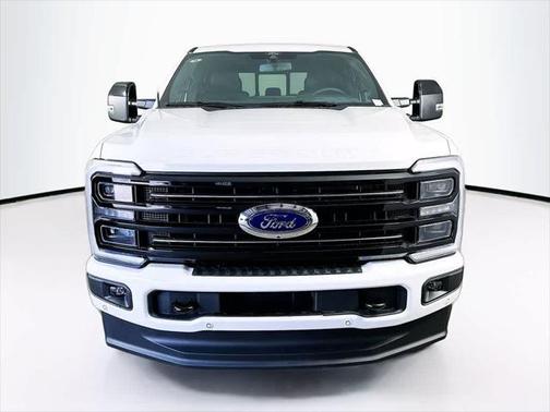 2025 Ford F-250 Platinum