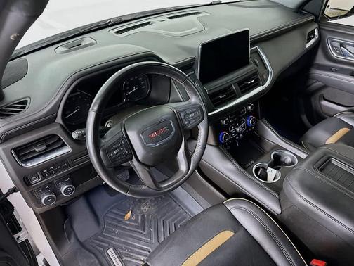 2021 GMC Yukon 4WD AT4