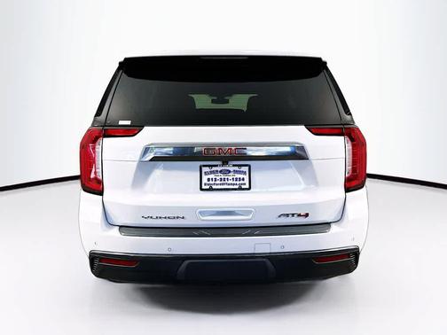2021 GMC Yukon 4WD AT4