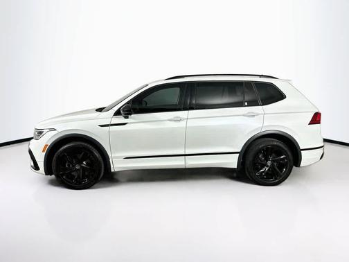 Opal White Pearl 2023 Volkswagen Tiguan 2.0T SE R-Line Black