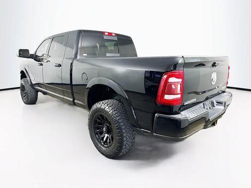 2022 RAM 2500 Laramie Mega Cab 4x4 6'4' Box