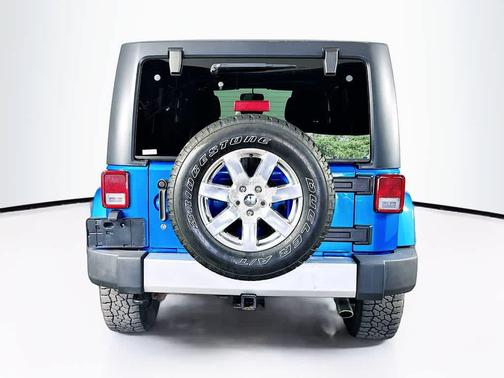 Hydro Blue Pearl 2015 Jeep Wrangler Unlimited Sahara
