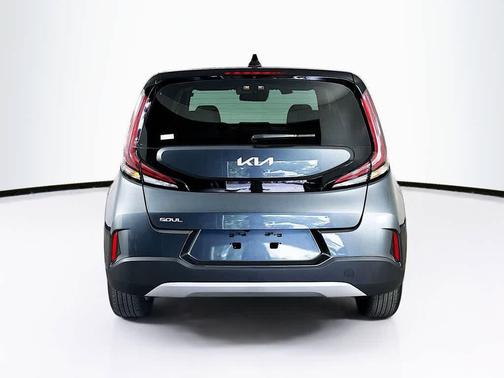Gravity Gray 2025 Kia Soul LX