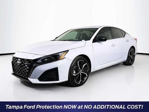 2024 Nissan Altima SR FWD