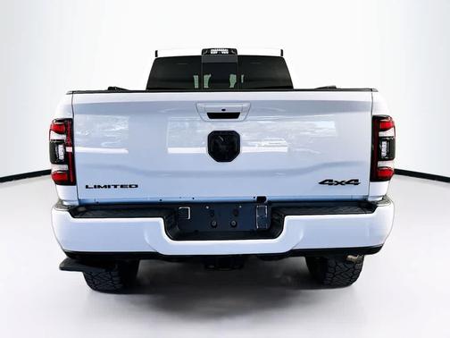 2022 RAM 3500 Limited Mega Cab 4x4 6'4' Box