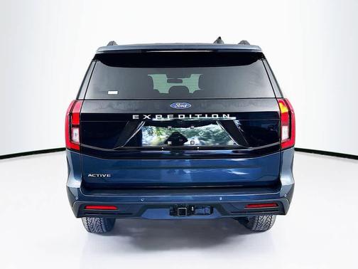 Stone Blue Metallic 2026 Ford Expedition Active
