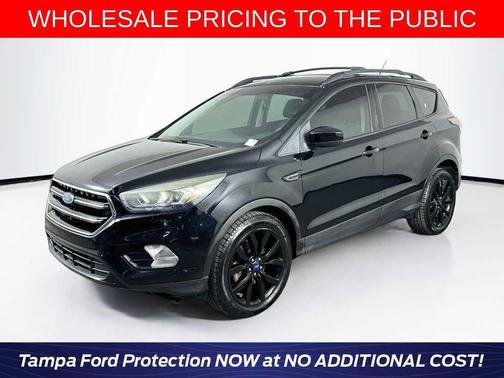 Shadow Black 2017 Ford Escape SE