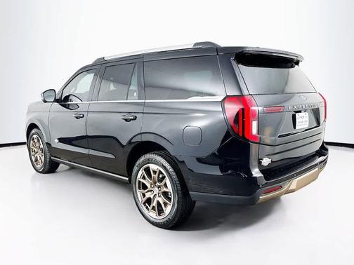 2026 Ford Expedition King Ranch