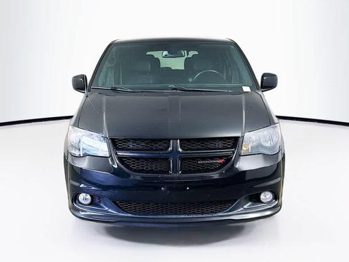 Black Onyx Crystal Pearlcoat 2019 Dodge Grand Caravan GT