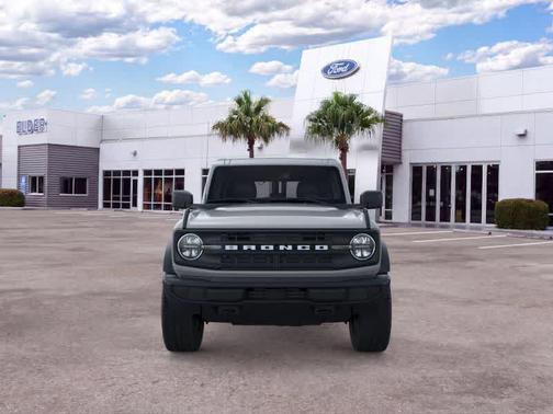 Avalanche Gray 2026 Ford Bronco Big Bend