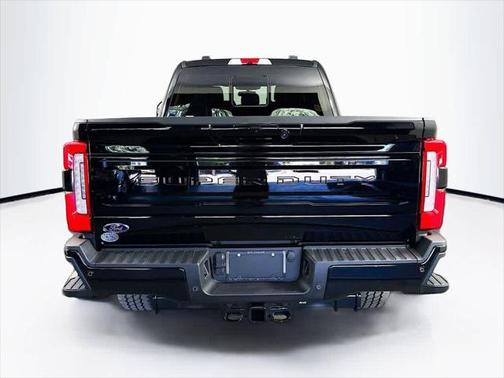 2025 Ford F-250 Platinum