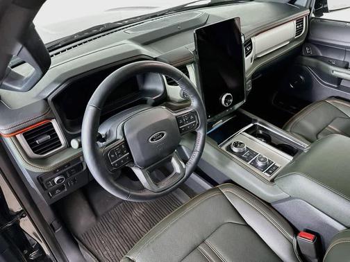 Dark Matter Metallic 2022 Ford Expedition Timberline