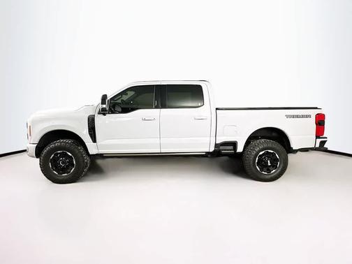 Avalanche 2026 Ford F-250 Platinum