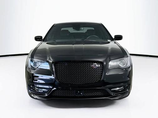 Gloss Black 2023 Chrysler 300 C