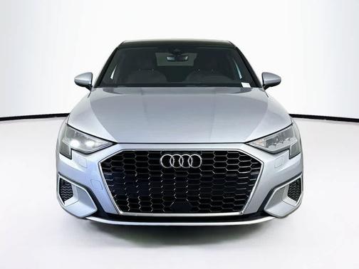Florett Silver Metallic 2022 Audi A3 Premium