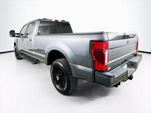2022 Ford F-350 Lariat
