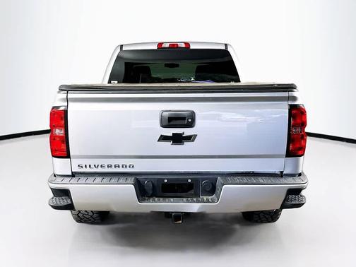 Silver Ice Metallic 2018 Chevrolet Silverado 1500 Custom
