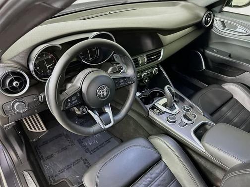 2022 Alfa Romeo Giulia Ti