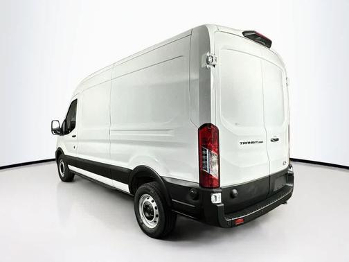 Oxford White 2026 Ford Transit-250 Base