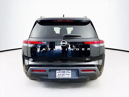 2024 Nissan Pathfinder SV FWD
