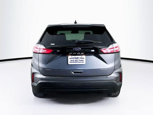 Carbonized Gray Metallic 2023 Ford Edge SEL