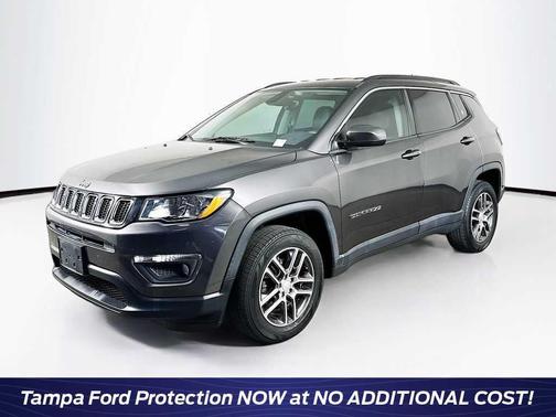 Granite Crystal Metallic Clearcoat 2018 Jeep Compass Latitude