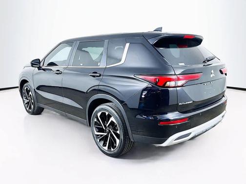 2024 Mitsubishi Outlander SE 2.5 2WD