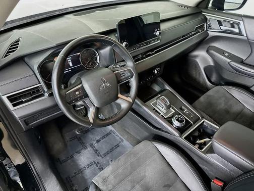 2024 Mitsubishi Outlander SE 2.5 2WD