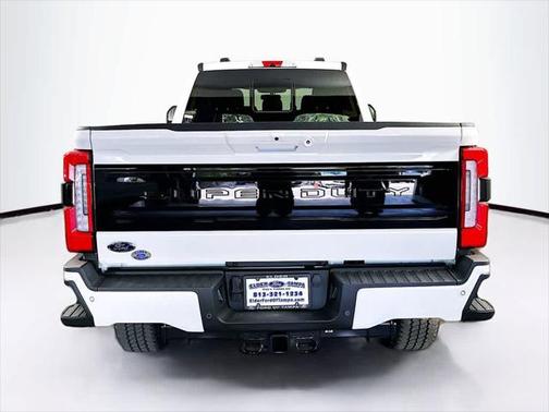 2025 Ford F-350 Platinum