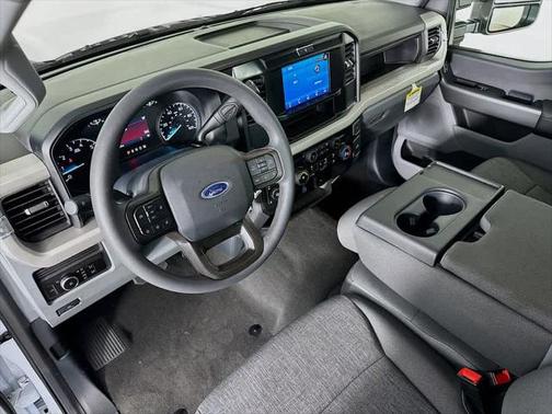 2025 Ford F-250 XL