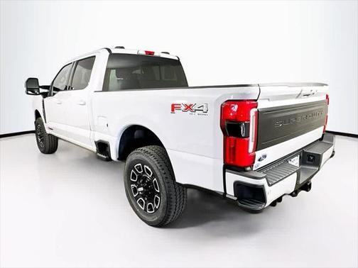 2025 Ford F-250 Platinum