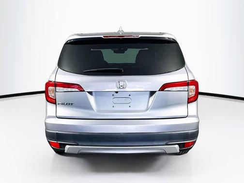 Lunar Silver Metallic 2020 Honda Pilot 2WD EX-L