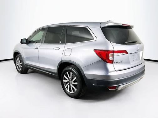 Lunar Silver Metallic 2020 Honda Pilot 2WD EX-L