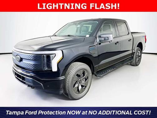 2025 Ford F-150 Lightning Flash