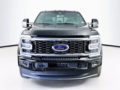 2026 Ford F-450 Platinum