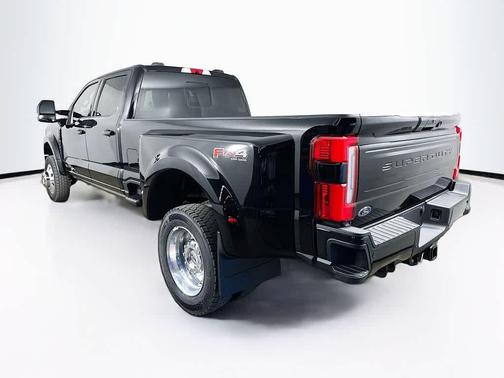2026 Ford F-450 Platinum