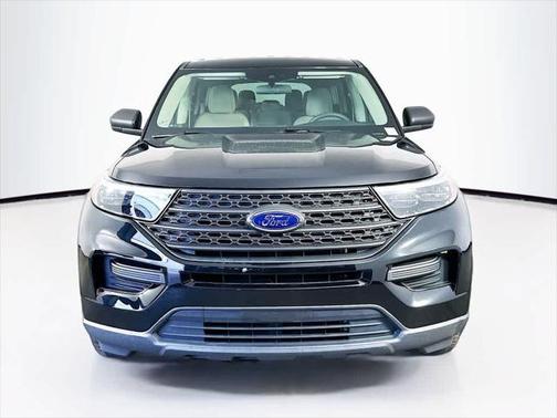 2020 Ford Explorer Base