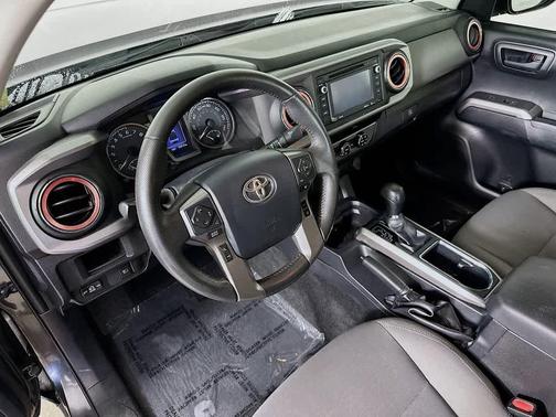 2018 Toyota Tacoma SR5
