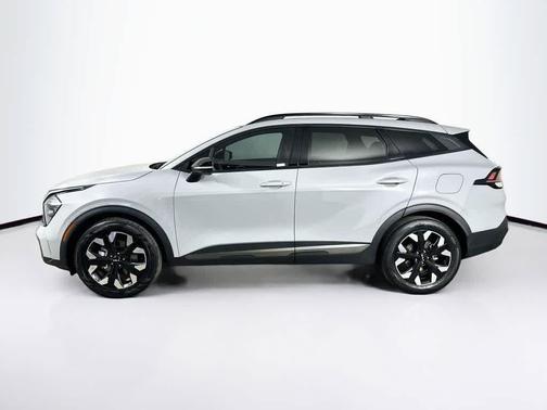 Wolf Gray 2023 Kia Sportage X-Line