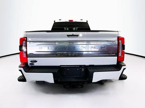 2024 Ford F-250 Platinum