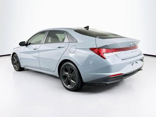2021 Hyundai ELANTRA HEV Blue