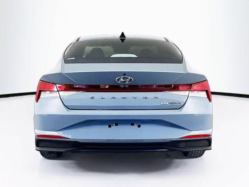 2021 Hyundai ELANTRA HEV Blue