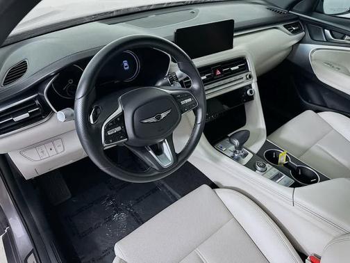 2024 Genesis G70 2.5T RWD