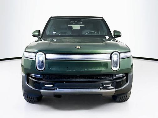 Forest Green 2025 Rivian R1S
