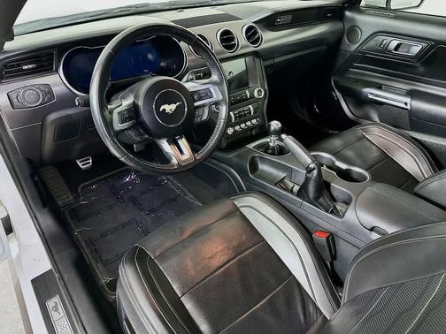 2020 Ford Mustang EcoBoost Premium